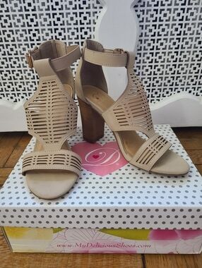 My Delicious Nude Laser Cut Block Heel Sandals Size 6